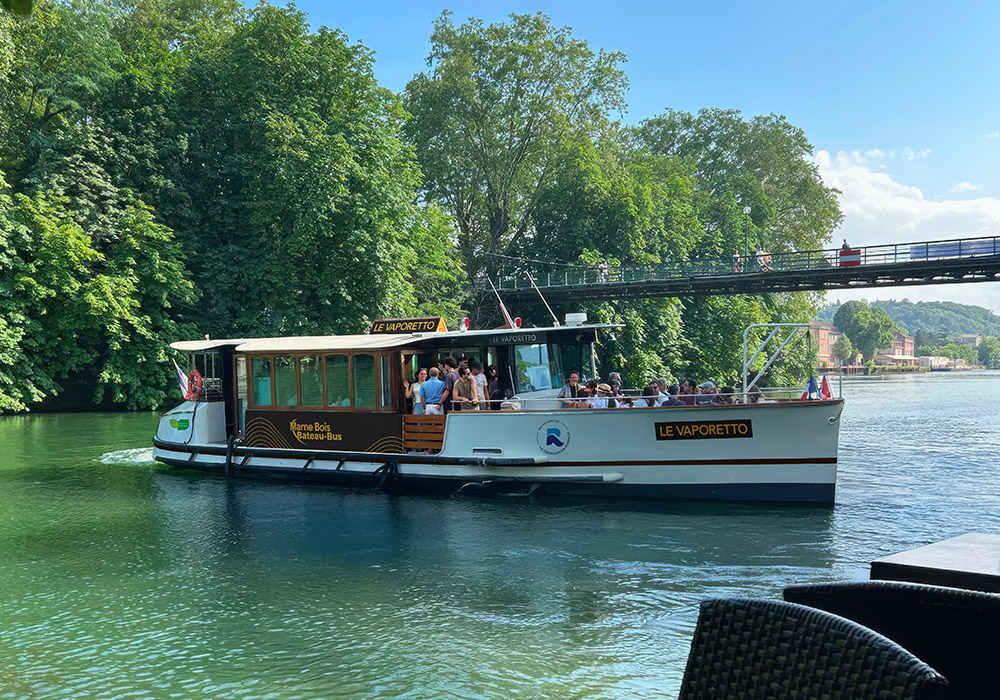Un vaporetto privatisable sur la Marne