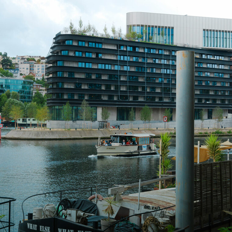 Navette fluviale des Hauts-de-Seine par RiverCat France